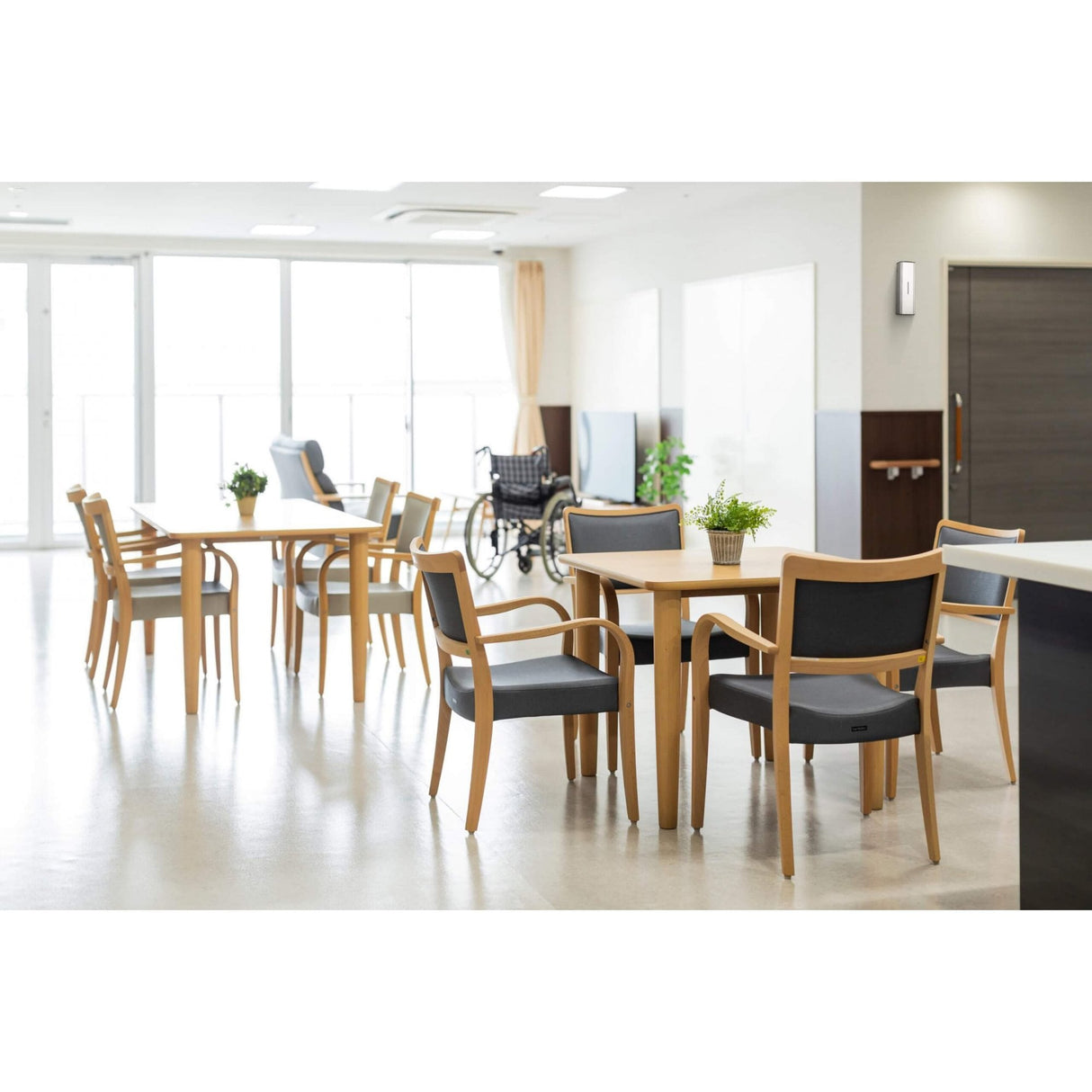 Dryflow® Any Room PLUS Air & Surface Steriliser