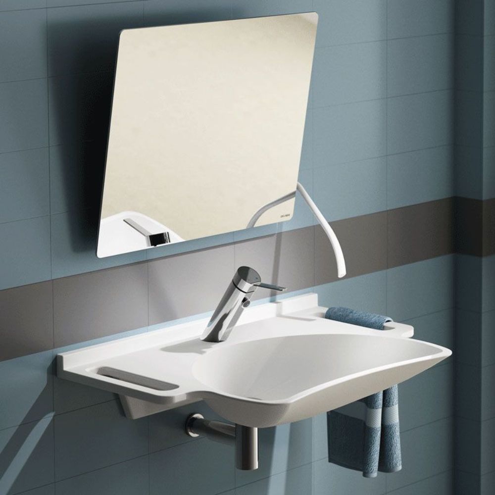 510201N Be-Line® Tilting Mirror with Long Ergonomic Lever (600x500)